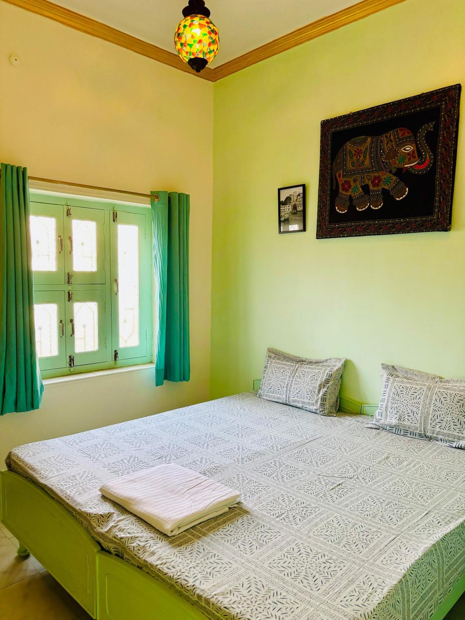Hotel Tulsi Palace Pushkar Buitenkant foto